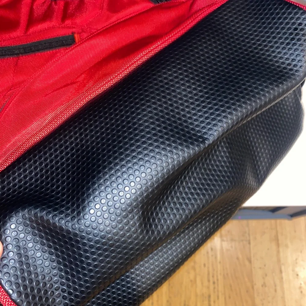 FUL Red Multi-Pocket Backpack with‎ audio port NWOT